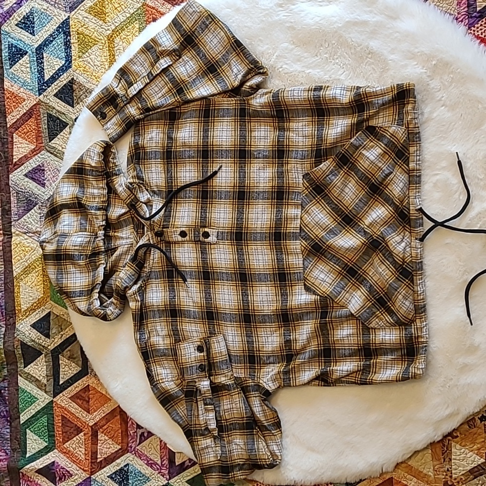 Urban Outfitters Alexa Yellow & Black Plaid Casual Popover Hooded Flannel